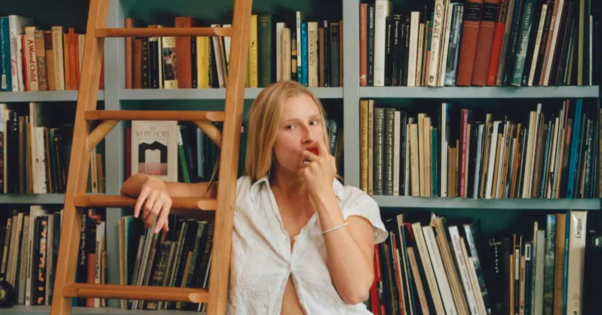 drop cherries – billie marten – daybreak